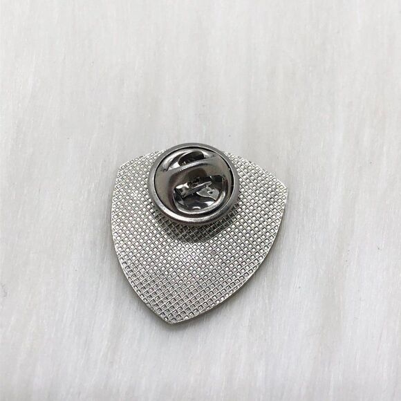 🔮 5/$25 Vintage Chubbuck Idaho Police Pin - Picture 3 of 3